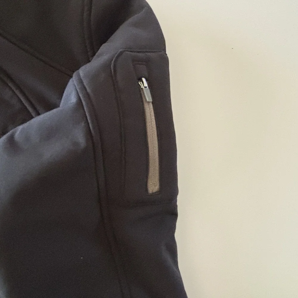 Avalanche Men's Medium Fleece Jacket Cold Weather Winter Coat